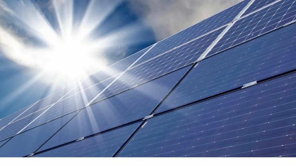 תמונה של לוח סולארי